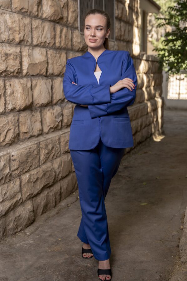 Zinnie Blue Flower Long Suit